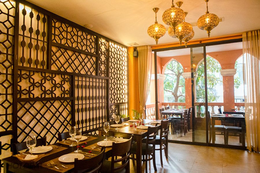 Maazi Westlake, Hanoi