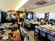 d'LIONS Restaurant