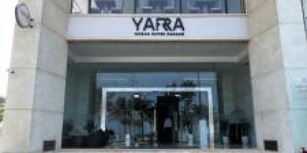 Yarra Ocean Suites Danang