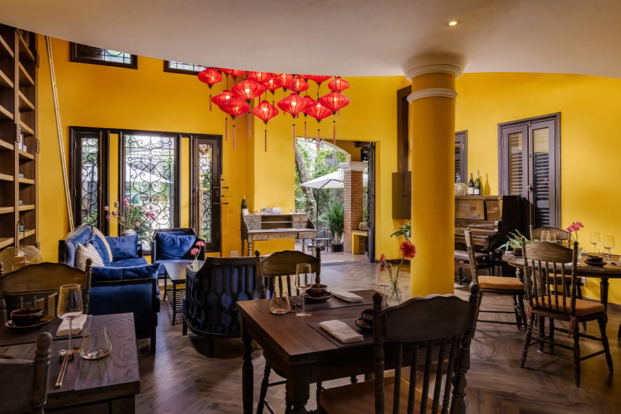 Home Saigon Restaurant