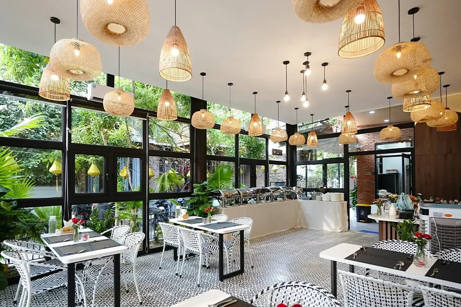 Manvar Rasoi Indian Restaurant – Danang