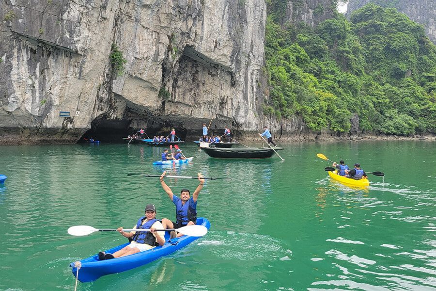 Hanoi – Halong Bay Day-Cruise – 3 Days