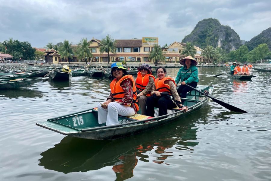 Trang An - Bai Dinh Pagoda Full Day