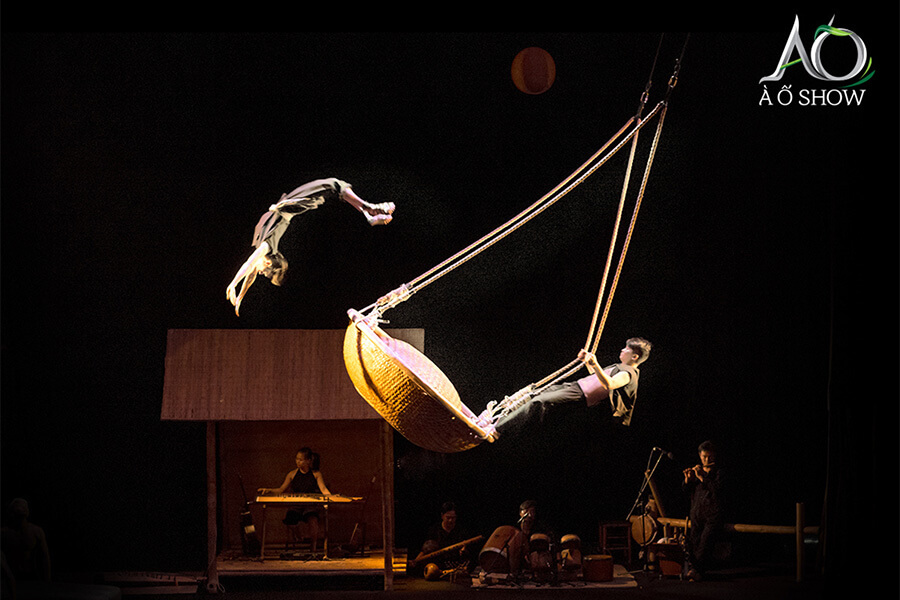 A O Show - vietnam cultural shows