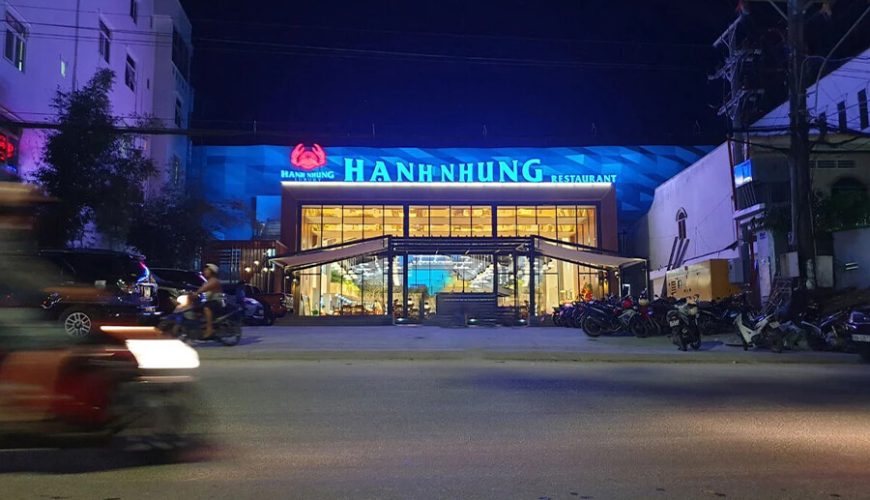 Hạnh Nhung Restaurant outside area