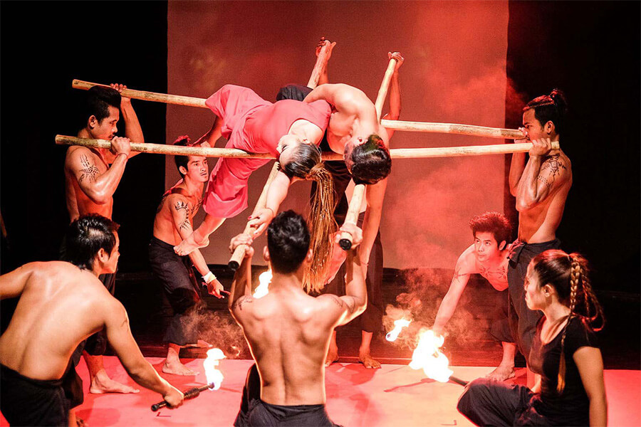 Phare Circus - traditional shows in cambodia
