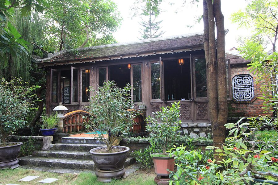 Ý Thảo Garden restaurant