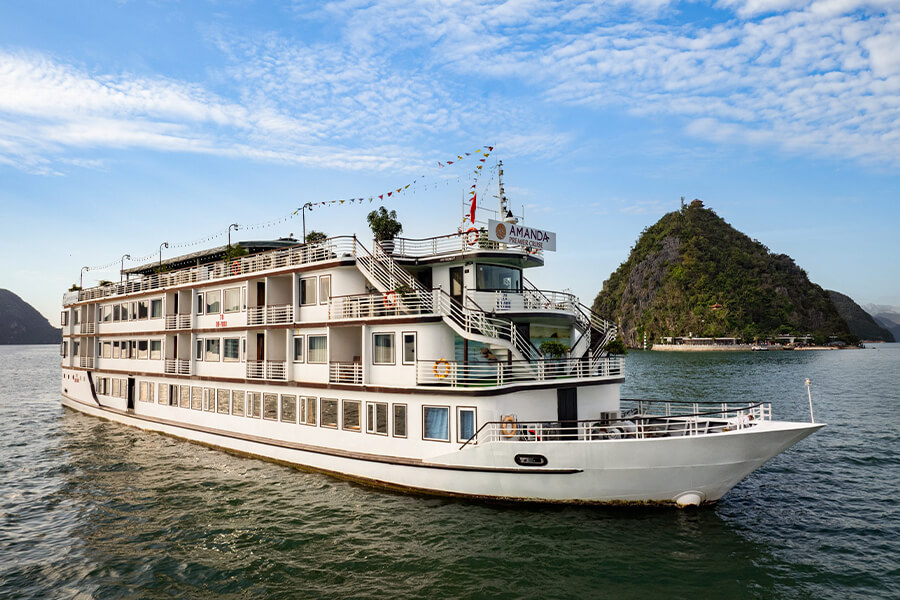 amanda premier cruise halong