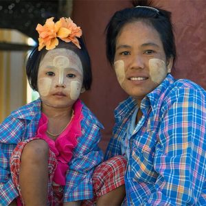 Myanmar Community in Vietnam and Their Daily Life