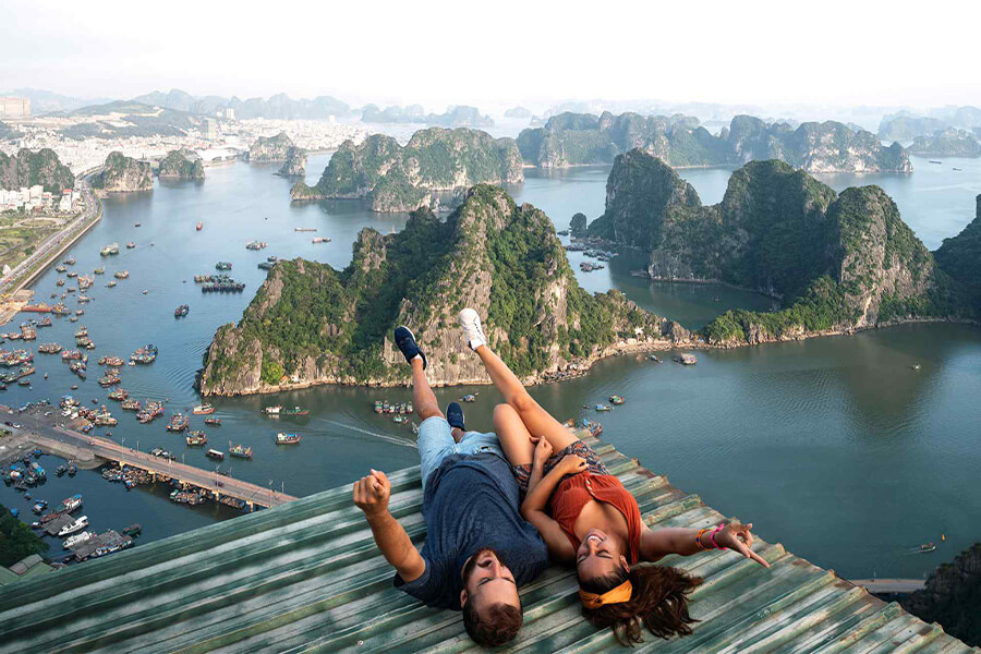 Travel From Myanmar To Vietnam