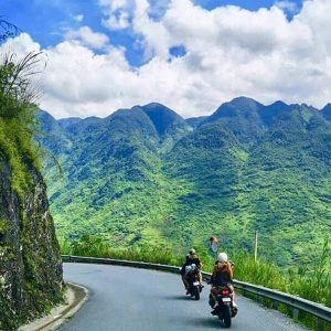 Explore Ha Giang Loop by motorbike