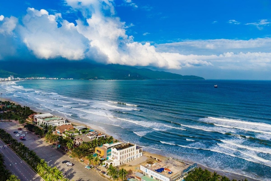 Da Nang, the beautiful coastal city