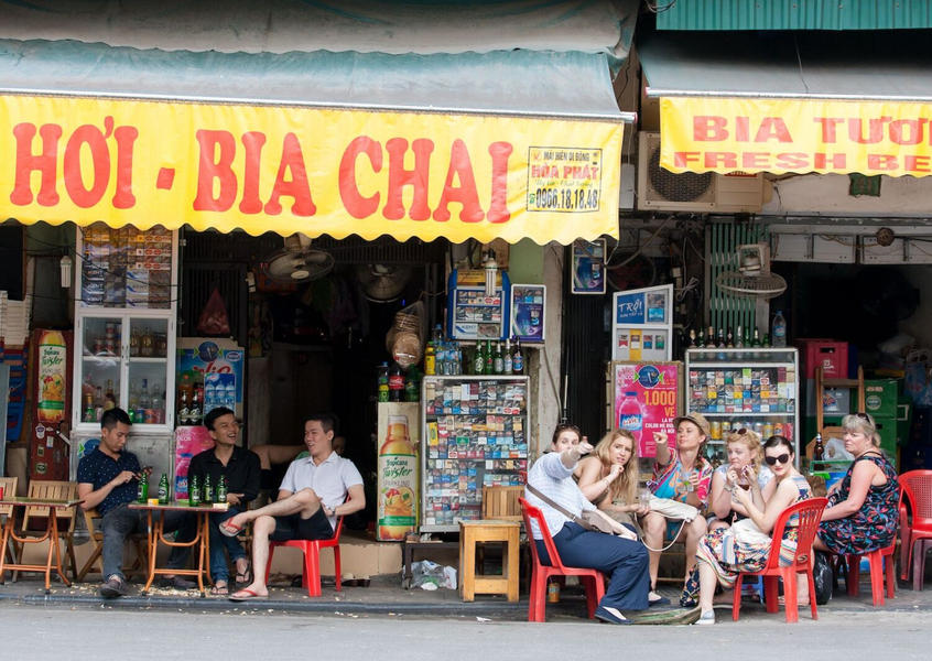 Hanoi Street Food: Top 12 MUST Try Dishes (2026 Updated)