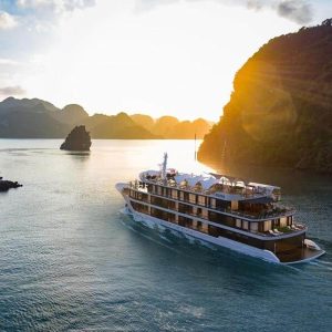 Luxury Cruises in Halong Bay