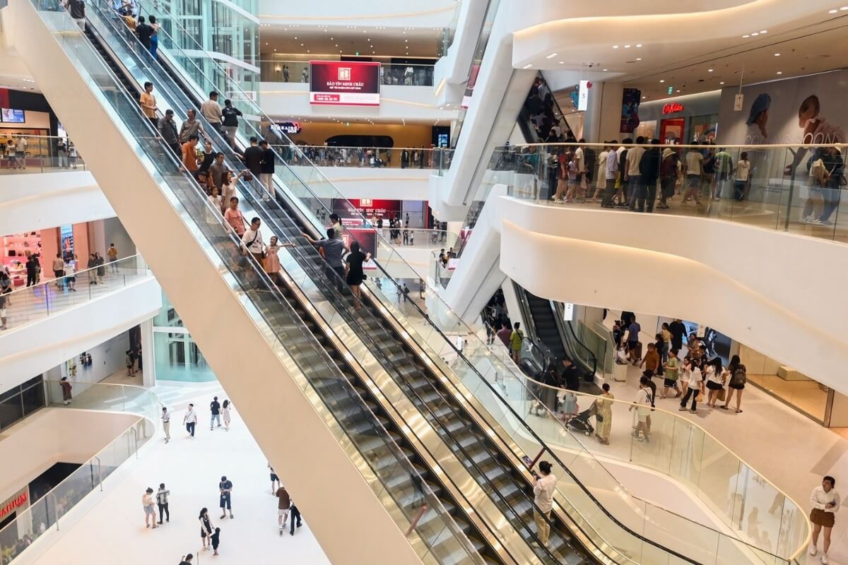 Spend Time at Hanoi_s Modern Shopping and Entertainment Centers