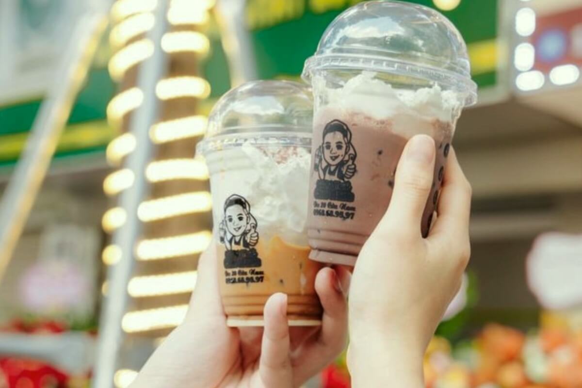 taste Salt Coffee (Cà Phê Muối) in hanoi tours