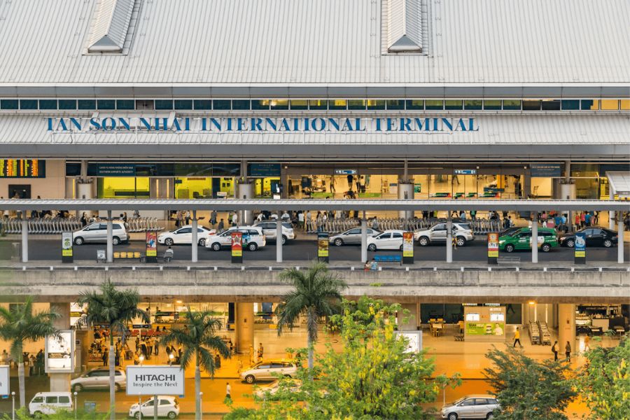 Tan Son Nhat International Terminal exterior