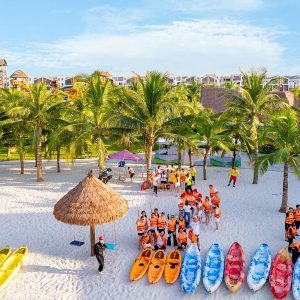 Team Building in Vietnam: 15 Best Activities