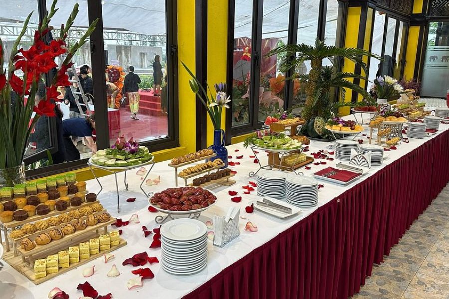 Dessert and buffet spread at The One Indian Halong Restaurant