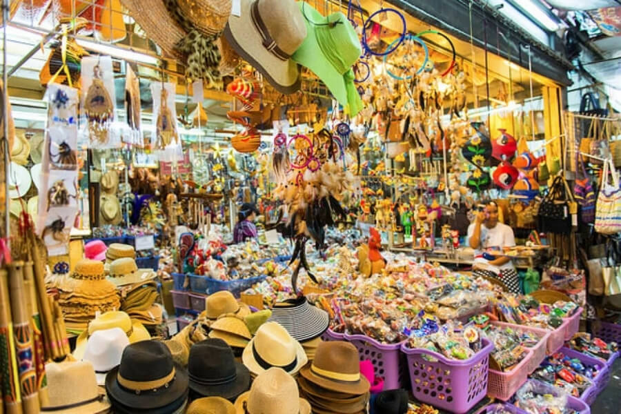 Visit a Local Market Before the City Fully Wakes Up